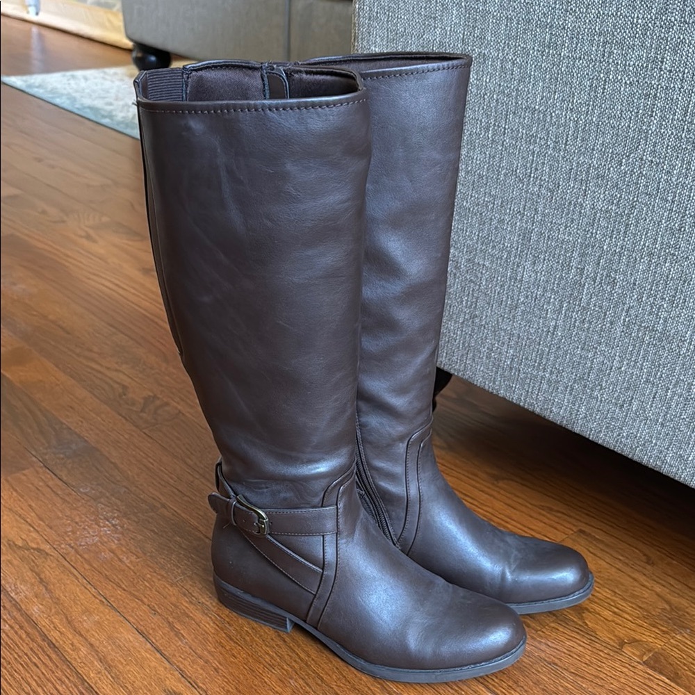 Women's Brown Knee-High Boots